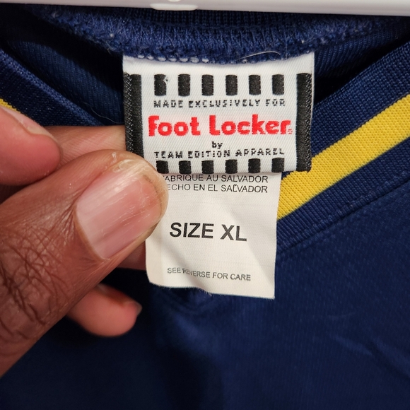 VINTAGE Men’s XL Foot Locker Michigan Wolverines #30 Basketball Jersey - Picture 2 of 3